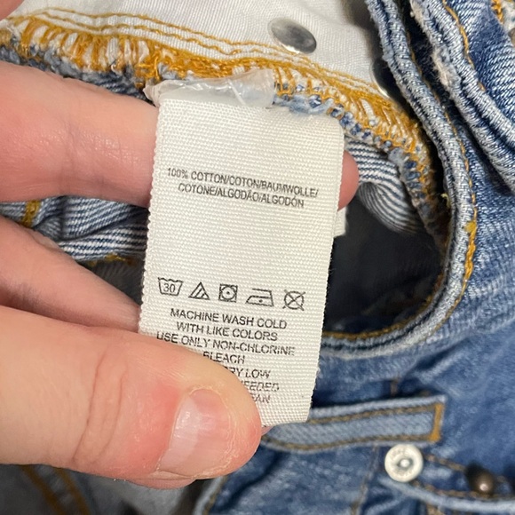 Free People Wild Rose Embroidered Denim Mini Skirt 🖤 - Picture 9 of 16